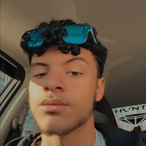 Meet your Posher, Joseph